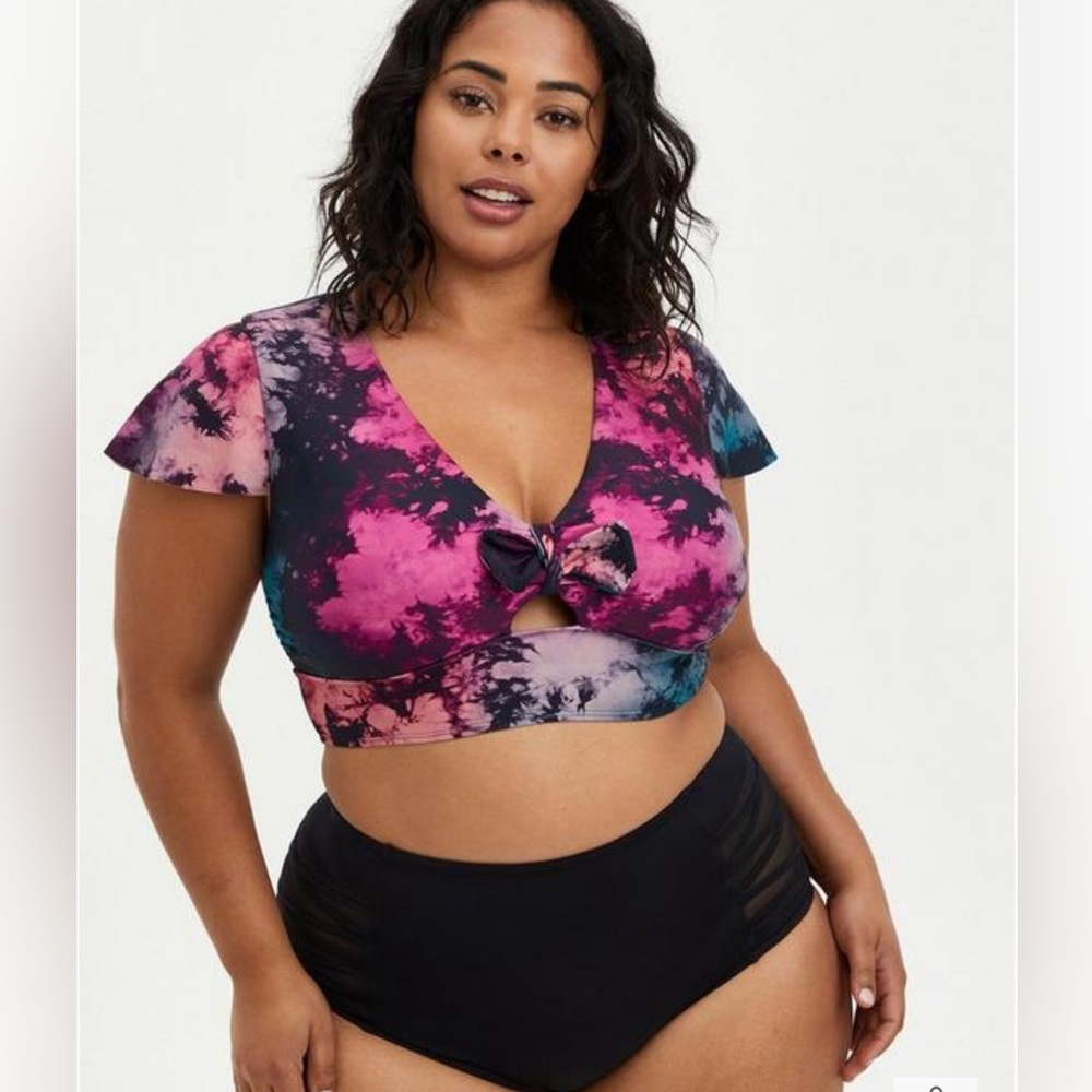 Torrid wireless flutter sleeve bikini top